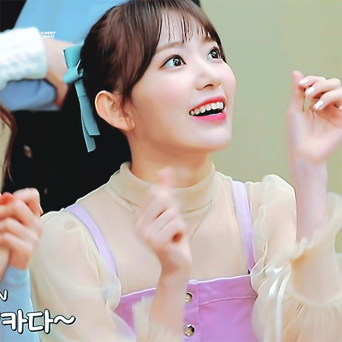 포니테일이 잘어울리는 아이즈원 사쿠라.jpg | 인스티즈