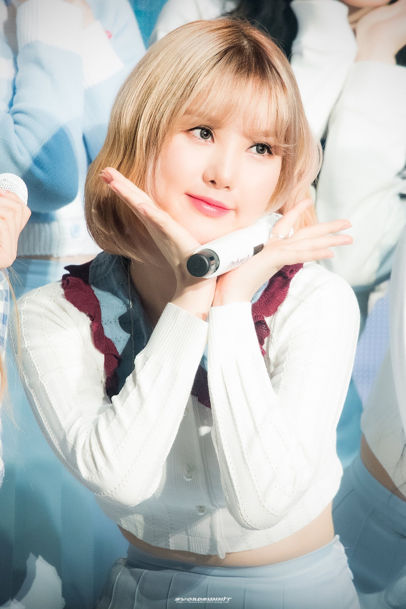 은근히 깜찍이인 듯한 여자친구 은하.jpgif | 인스티즈