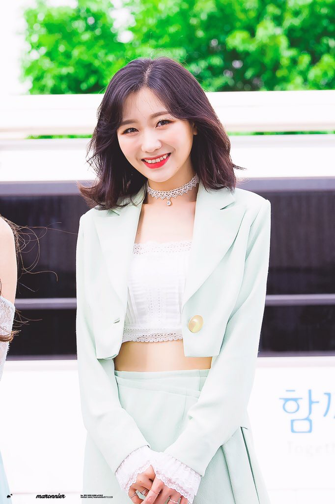 [러블리즈] 알라딘을 보고와서 수정이 | 인스티즈