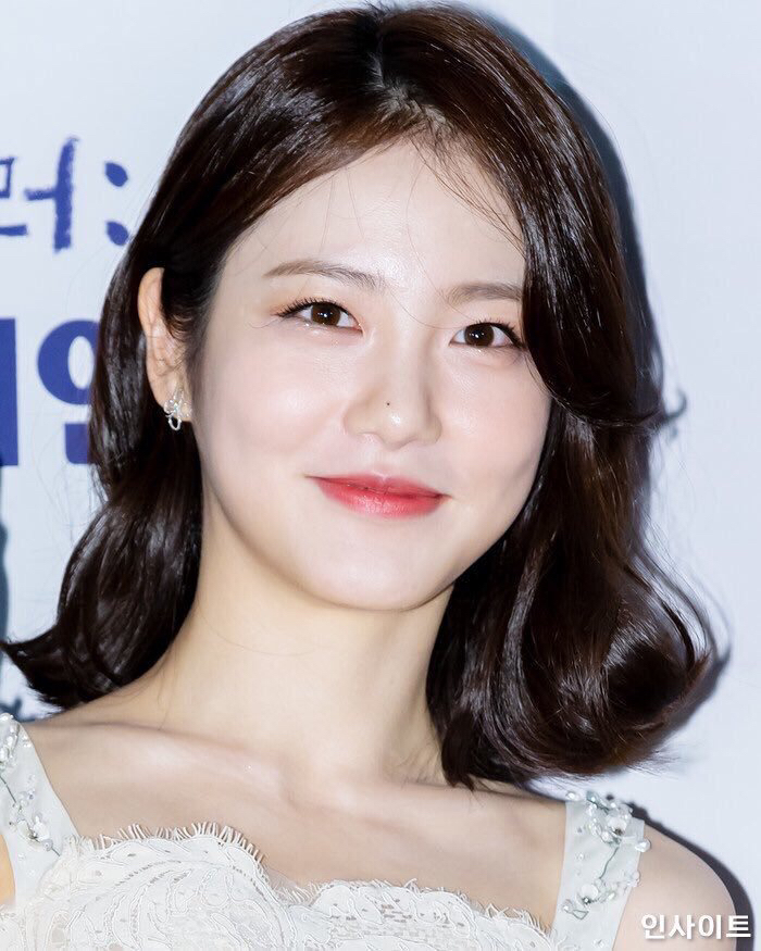 코에 쇼콜라 있는 신예은~♥ | 인스티즈