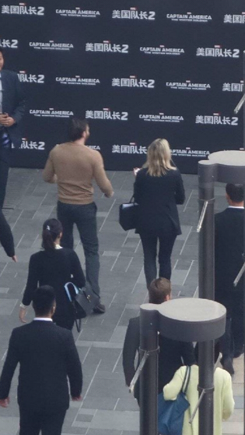 크리스 에반스(캡틴 아메리카) 피지컬.gif | 인스티즈