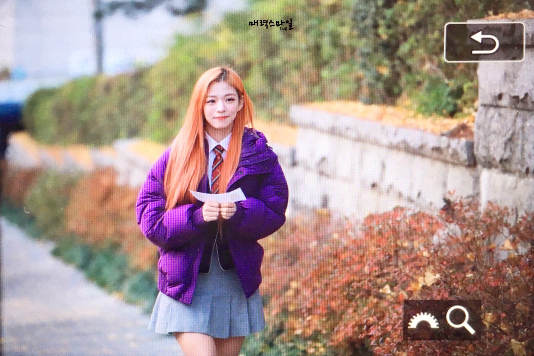 오늘수능보는 채영이 응원간 새롬 규리 프리뷰 | 인스티즈