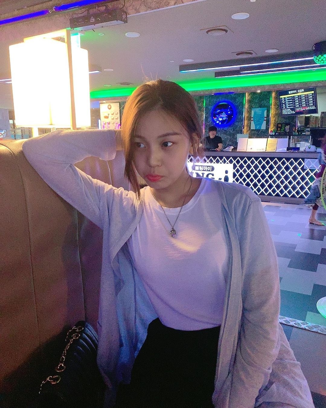 여자친구 인스타그램(엄지).jpg | 인스티즈