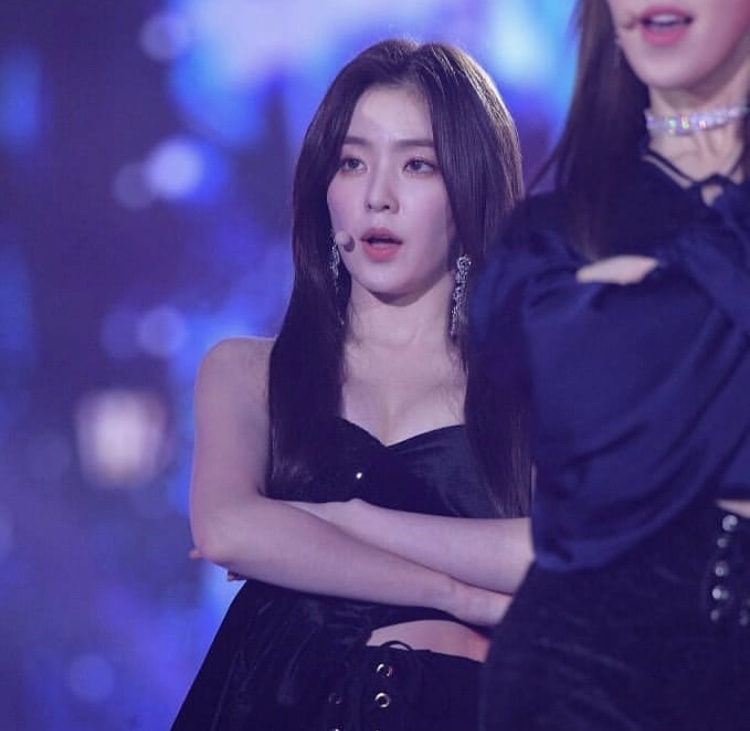 보기드문 섹시 아이린 | 인스티즈