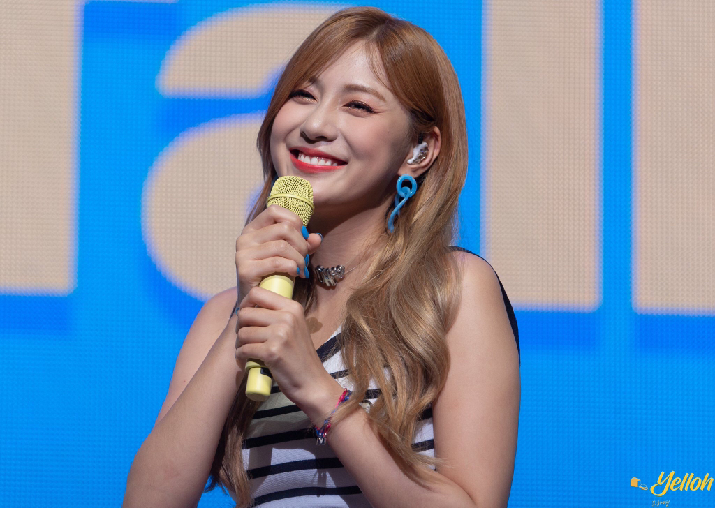 [에이핑크] 넷플릭스 멤버십 해지하고와서 하영이 | 인스티즈