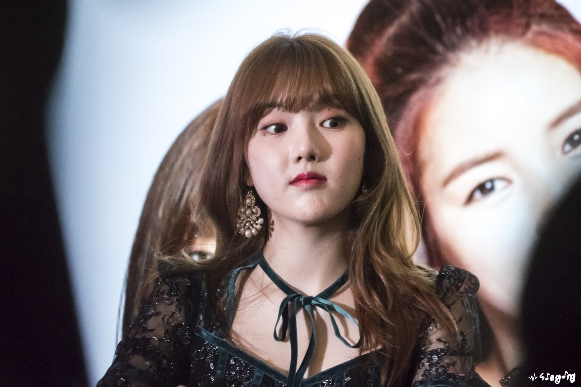 주말 아침을 여는 여자친구 예린이.jpgif | 인스티즈