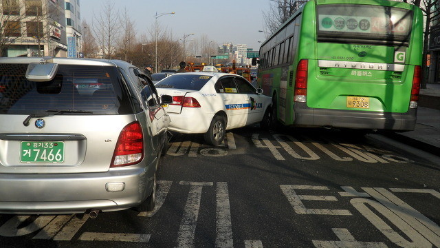 고속도로에서 안전거리를 유지할수 없는 이유 | 인스티즈