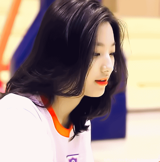 자기전 프로미스나인 캡틴 이새롬 | 인스티즈