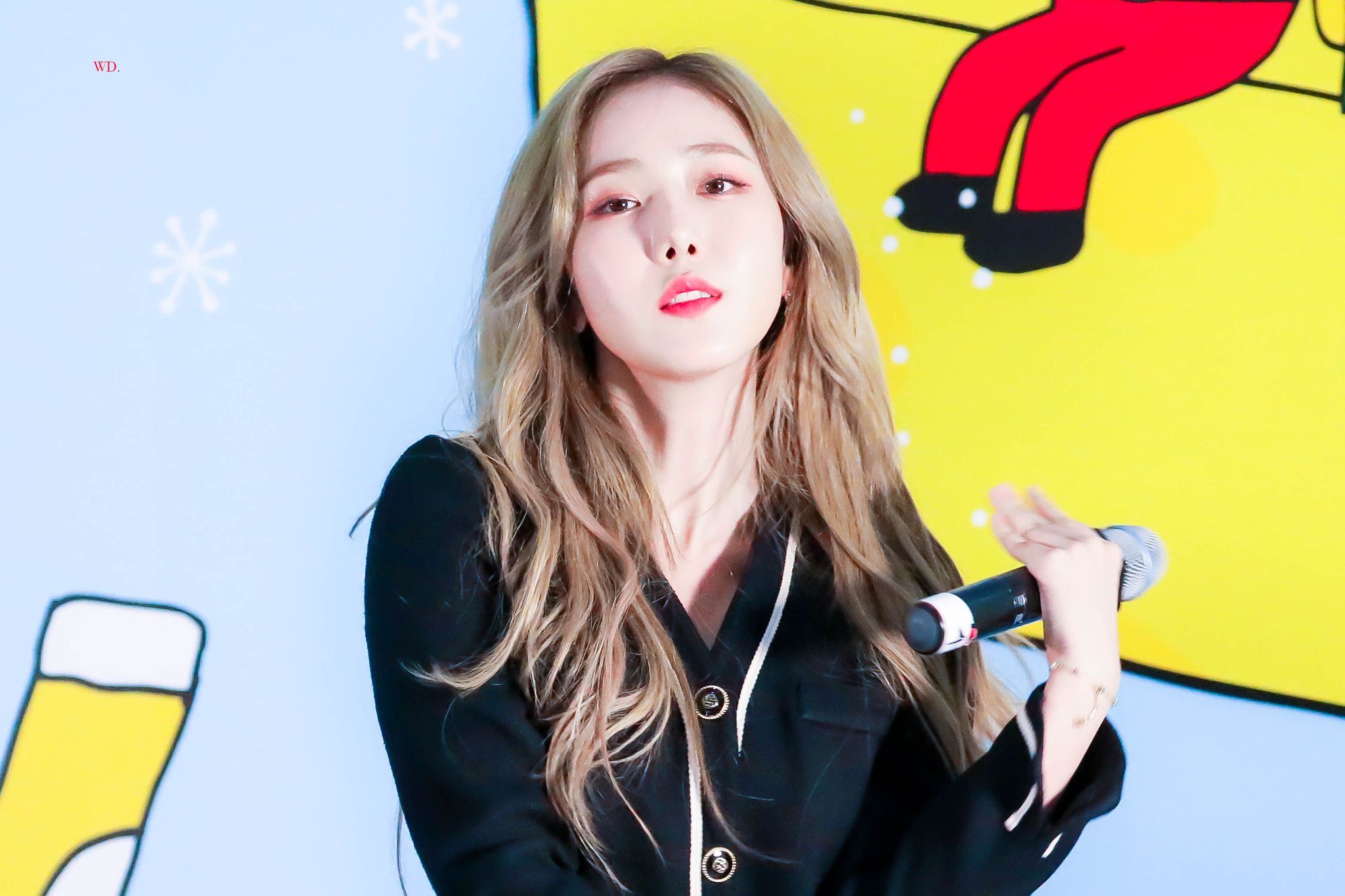 은근히 세계에서 제일 미인인 듯한 여자친구 신비.jpgif | 인스티즈