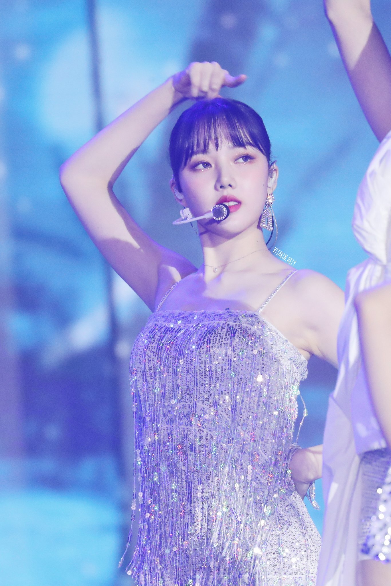 식사시간에 보니까 은근히 미인인 듯한 여자친구 예린이.jpgif | 인스티즈