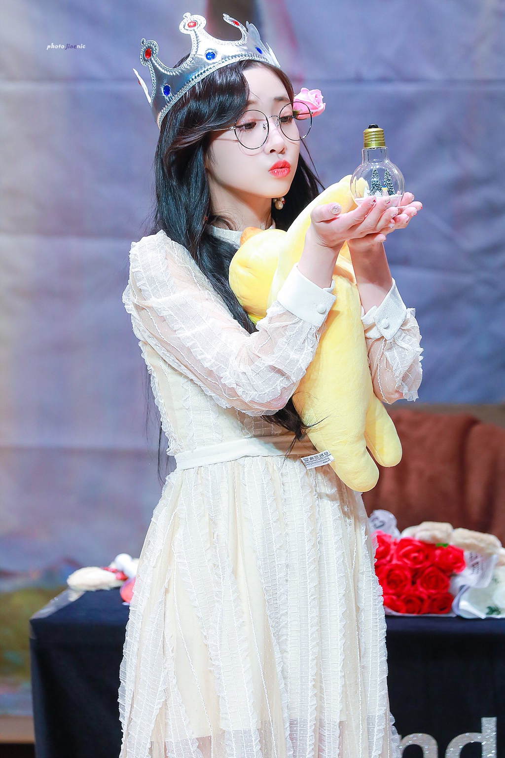 [러블리즈] 날씨 때문에 무한 대기 중이라서 지애 | 인스티즈