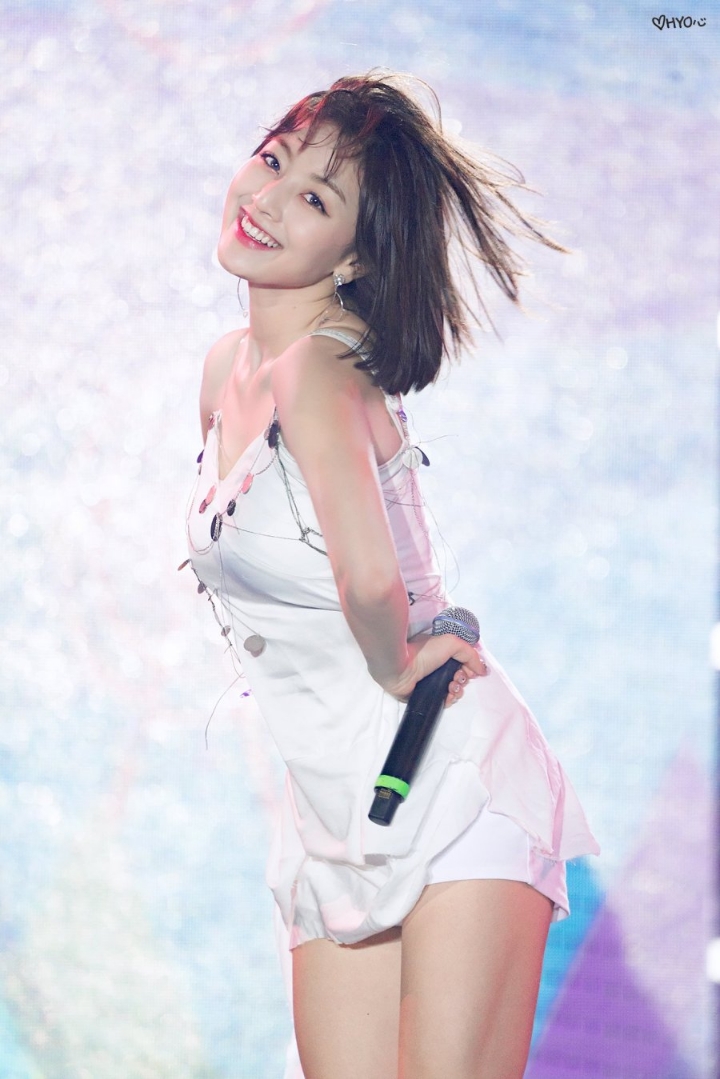 무대할때 정말 즐기고 행복해 하는듯한 아이돌 | 인스티즈