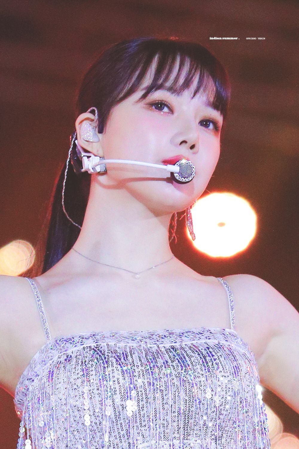 앞구르기 하고 보니까 은근히 미인인 듯한 여자친구 예린이.jpgif | 인스티즈