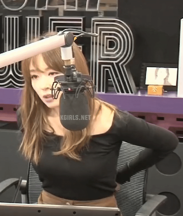 박선영 아나운서.gif | 인스티즈