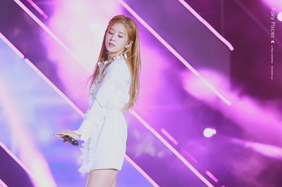 이상형 그 자체인 여자 연예인 | 인스티즈