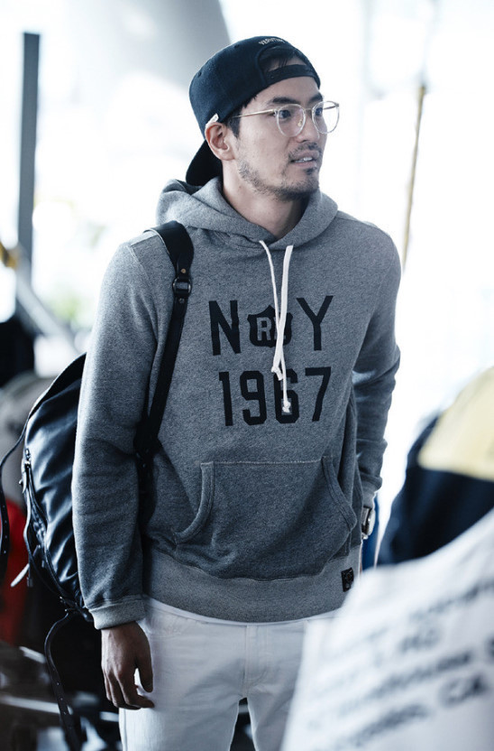 수염 덥수룩하게 자라는 사람들 | 인스티즈