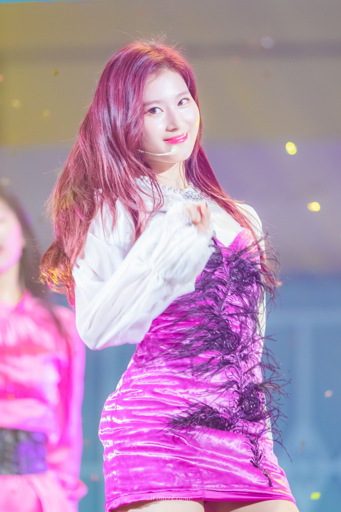 오늘이 생일인 트와이스 사나.jpgif | 인스티즈