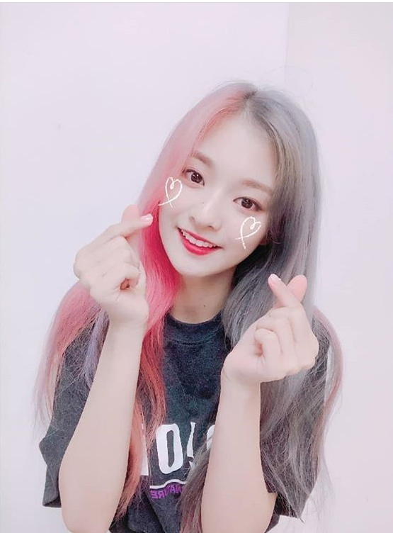 데뷔 300일기념 프로미스나인 이나경 | 인스티즈