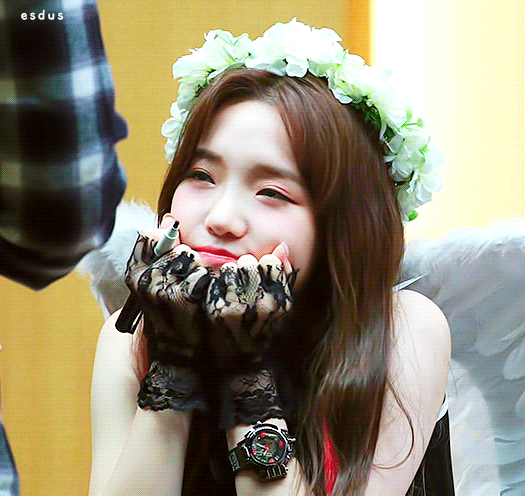 매력적인 눈빛 프로미스나인 노지선 | 인스티즈