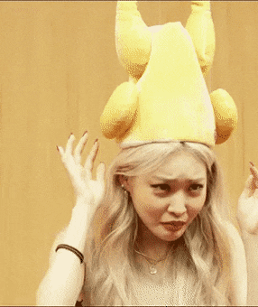 팬이 준 선물..의심하는 연예인.gif | 인스티즈