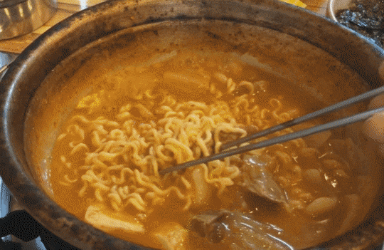 김치찌개 X 라면사리 | 인스티즈