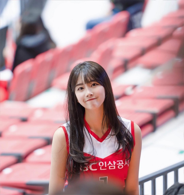 점점 이뻐지는듯한 안지현 | 인스티즈