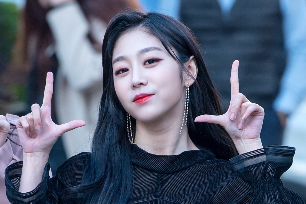 [러블리즈] 피로가 쌓이는 기분이 들어서 지수 | 인스티즈