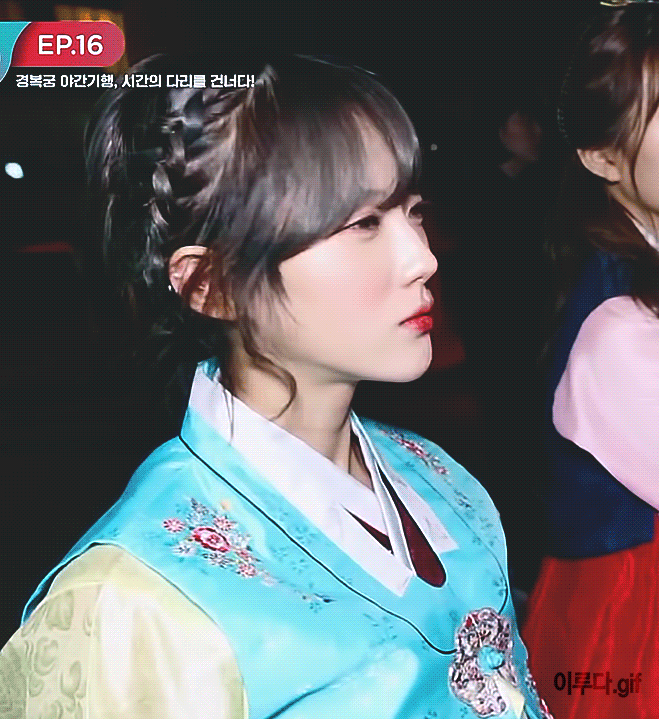 한복 입은 우주소녀 루다.gif | 인스티즈