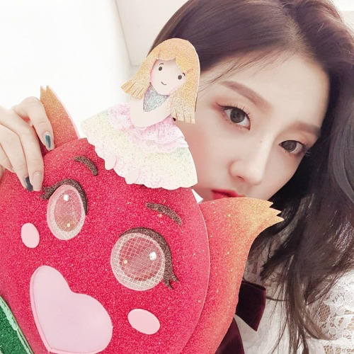 예인 이미지