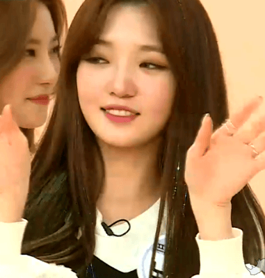 아이돌룸에 첫출연한 프로미스나인.GIF | 인스티즈