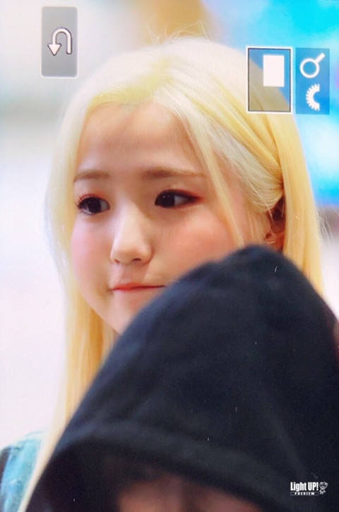 아이즈원 히토미 얼빡샷 | 인스티즈