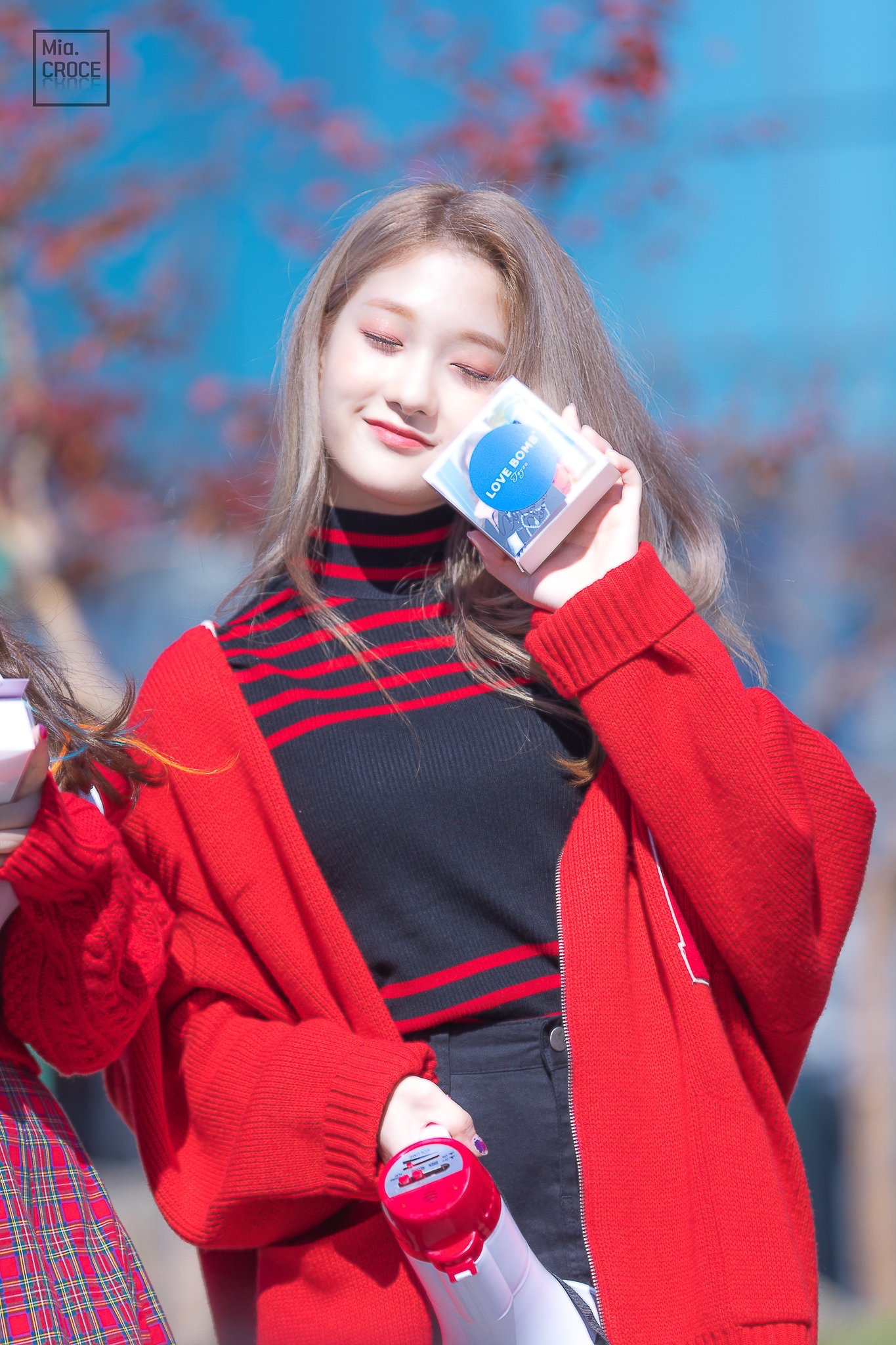 데뷔 300일기념 프로미스나인 이서연 | 인스티즈