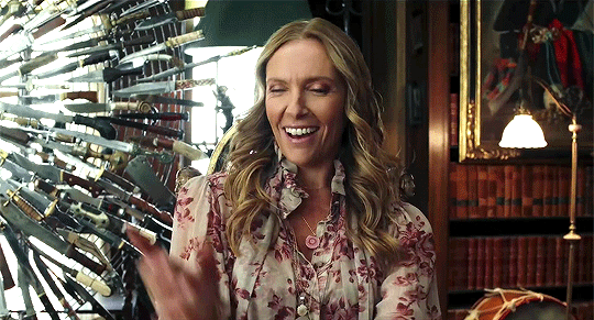 영화 나이브스 아웃.gif | 인스티즈