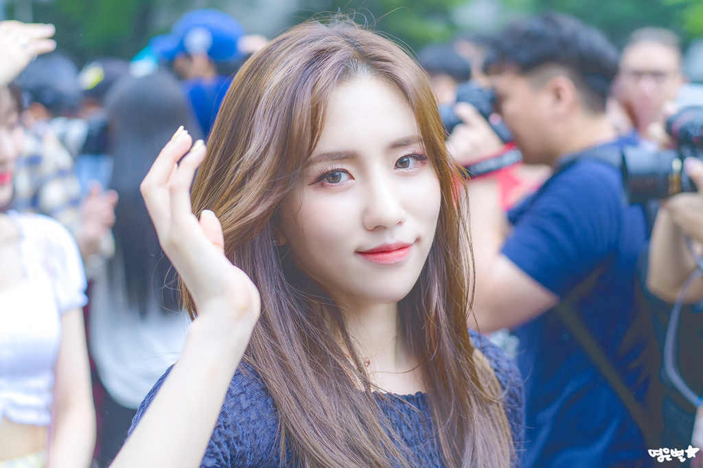 [러블리즈] 무기력한 하루가 흘러가서 명은이 | 인스티즈