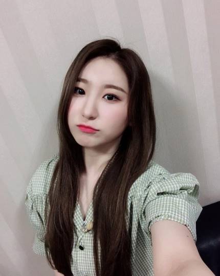 걸그룹 오마이걸 소속사 WM이 공개한 후속 걸그룹 준비중인 연습생들 | 인스티즈