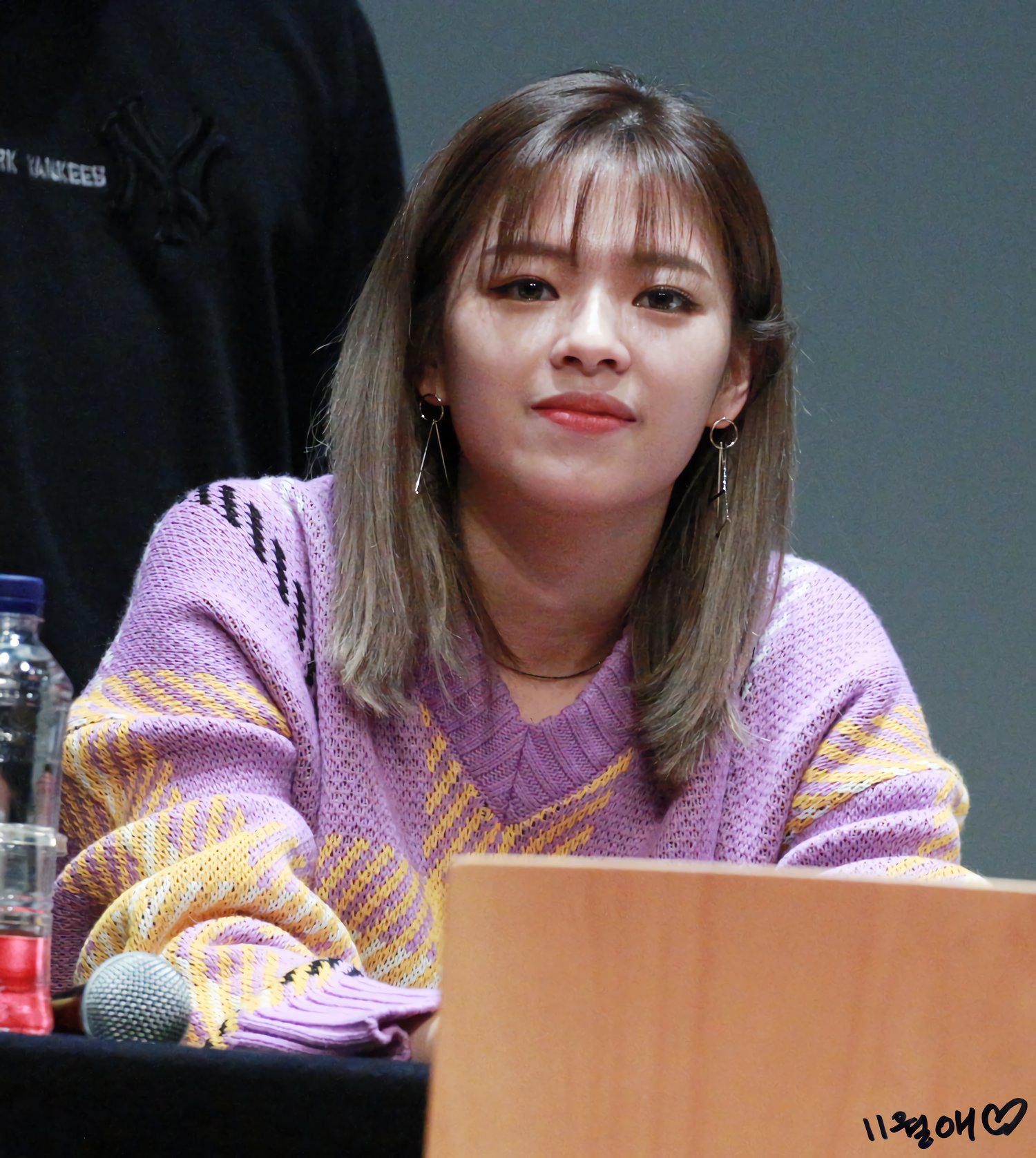 최근 트와이스 정연이의 미모.jpgif | 인스티즈