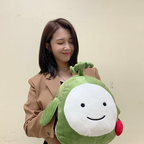 콩인형과 에이핑크 정은지.jpg | 인스티즈