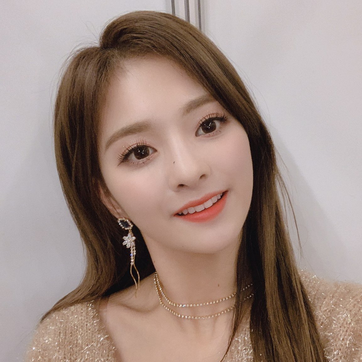 뮤뱅 대기가 길어져서 프로미스나인 이나경 | 인스티즈