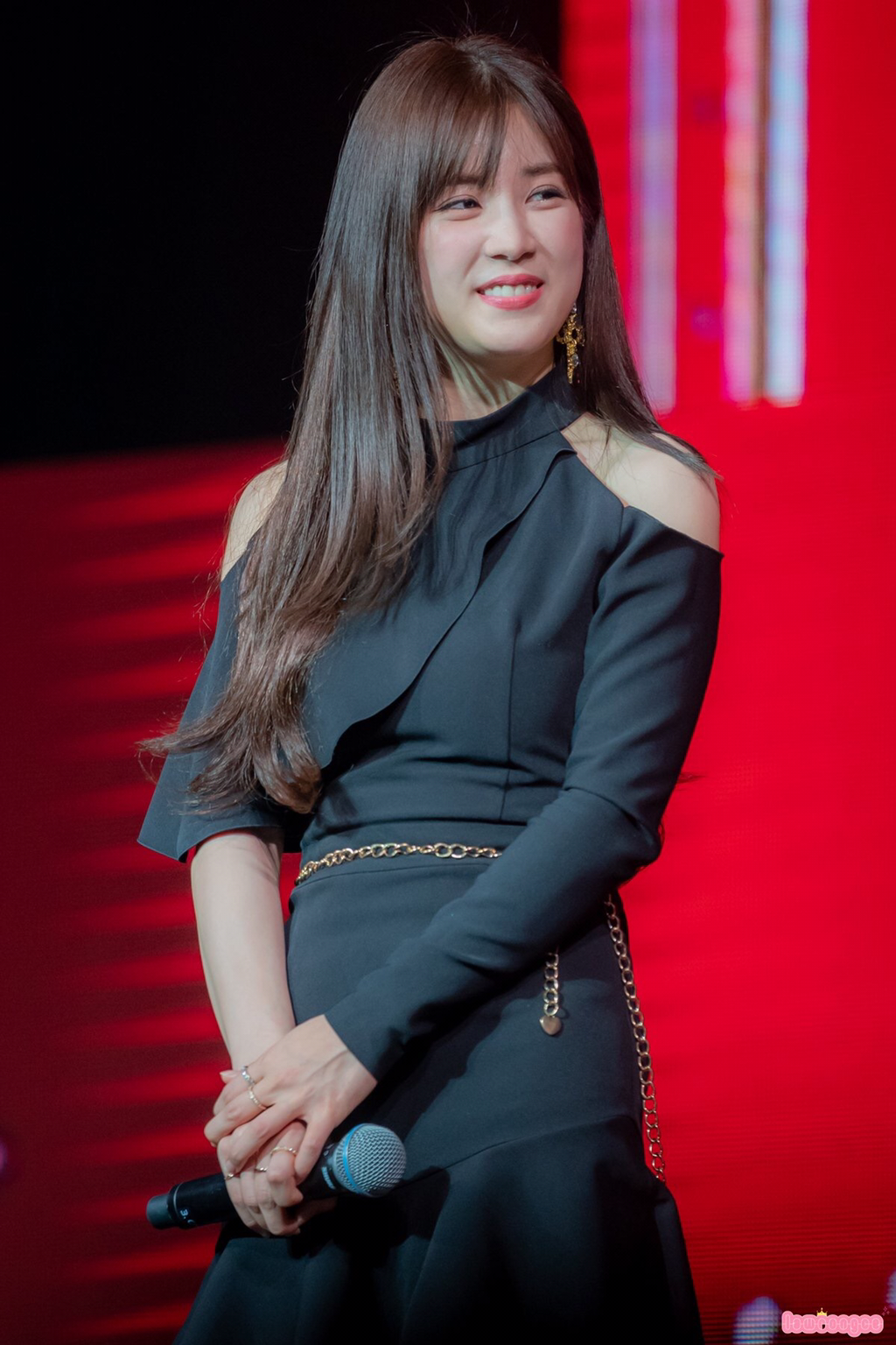 [에이핑크] 비 올것 같은 날씨라서 박초롱 | 인스티즈