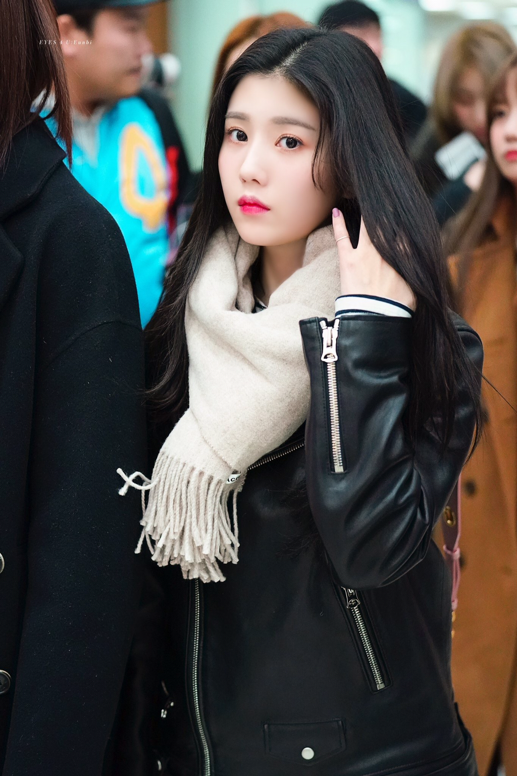 [아이즈원] 12월의 첫 업로드라서 권은비 | 인스티즈