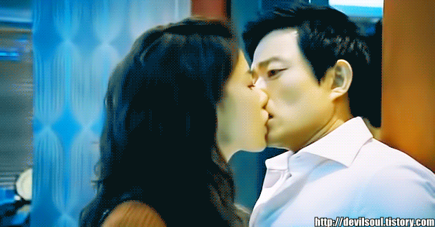 혀복동의 소핥기 키스 레전드 | 인스티즈