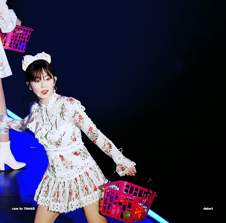 레드벨벳 아이린 제구력.gif | 인스티즈