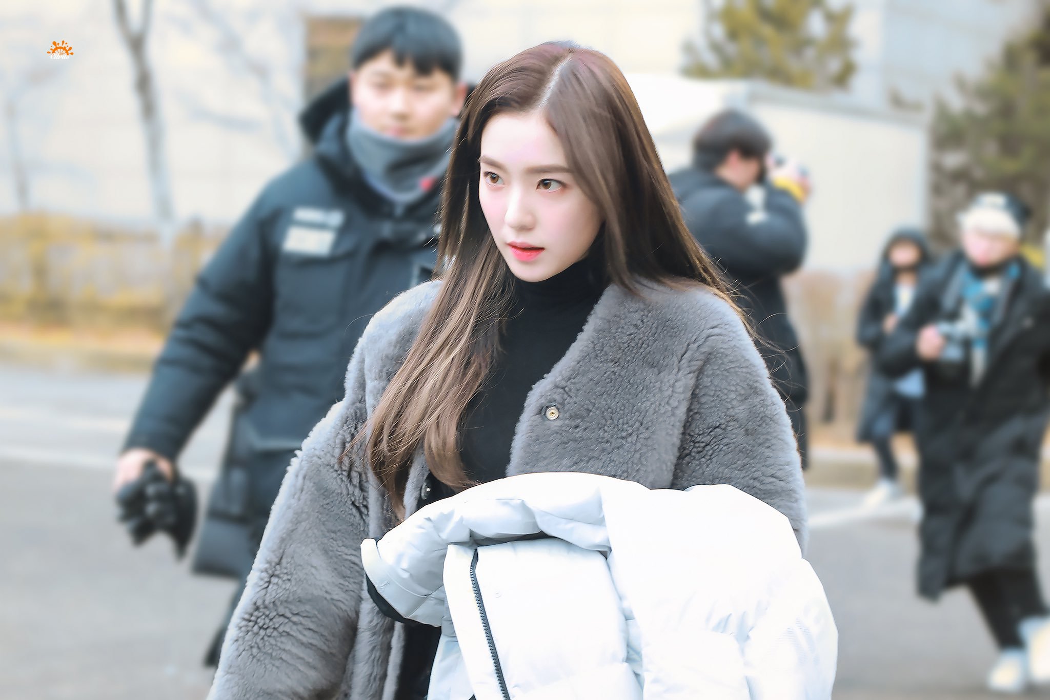 지난 이틀간 레드벨벳 아이린의 미모.jpgif | 인스티즈