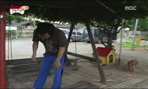 명수옹이 아이들을 깨우는 법.jpgif | 인스티즈