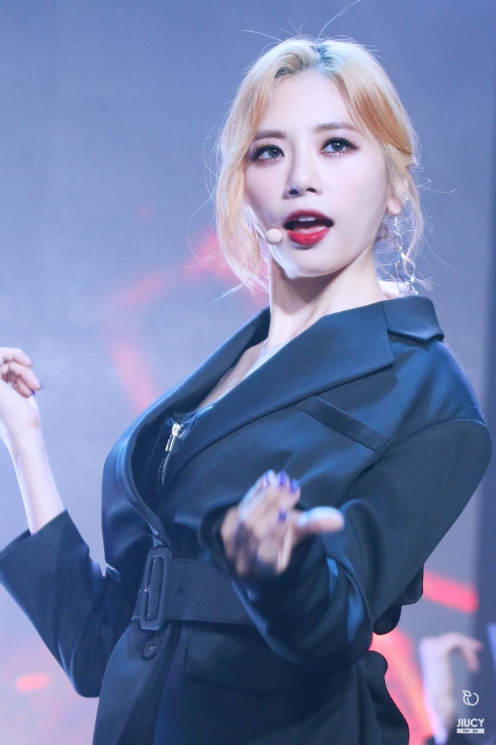 금발이 잘어울리는 드림캐쳐 지유 | 인스티즈