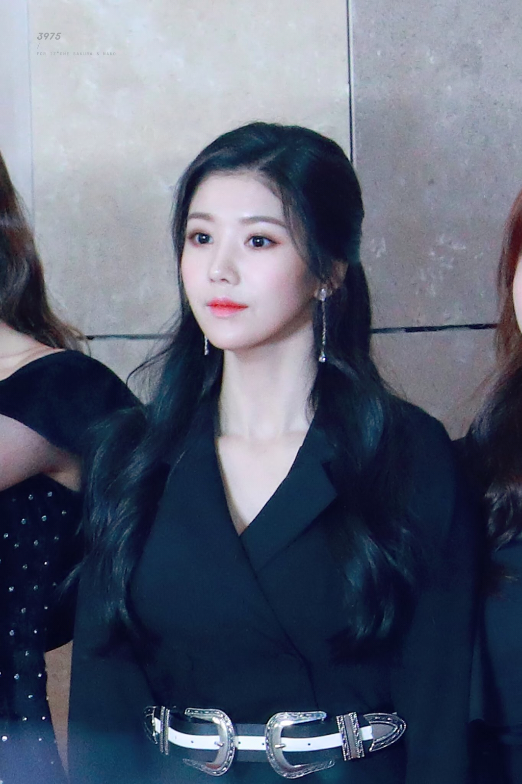 [아이즈원] 비가 많이 내려오고 있어서 권은비 | 인스티즈