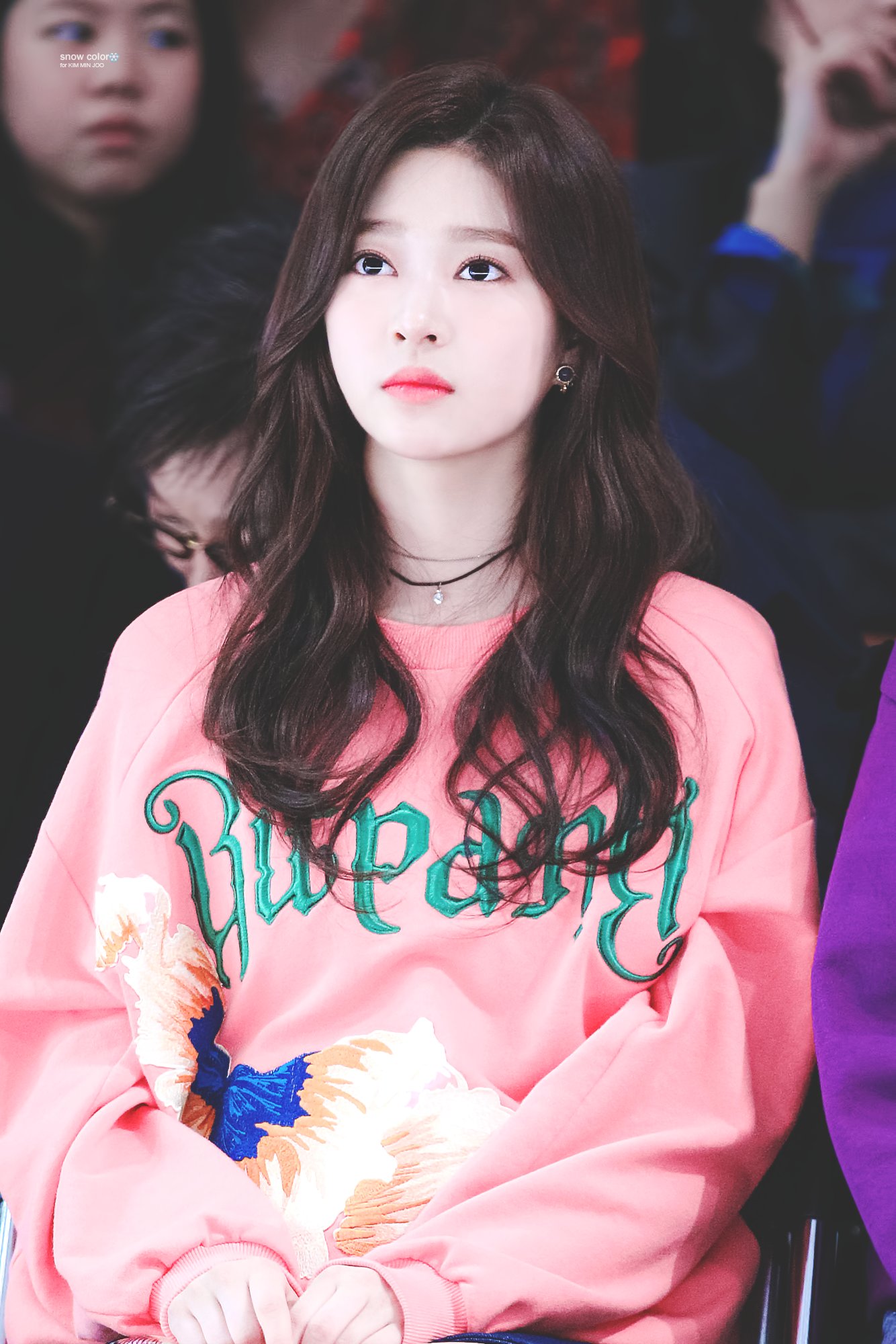 아이즈원의 밍구리 김민주.jpgif | 인스티즈