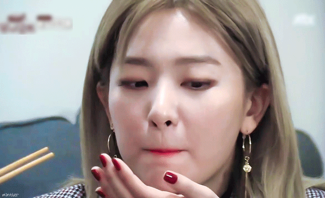 자비없이 달걀말이 털어버리는 레드벨벳 슬기ㅋㅋ | 인스티즈