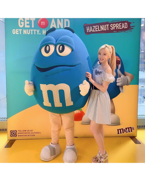 한달전 NY에서 행복한 시간 보냈던 아이즈원 | 인스티즈