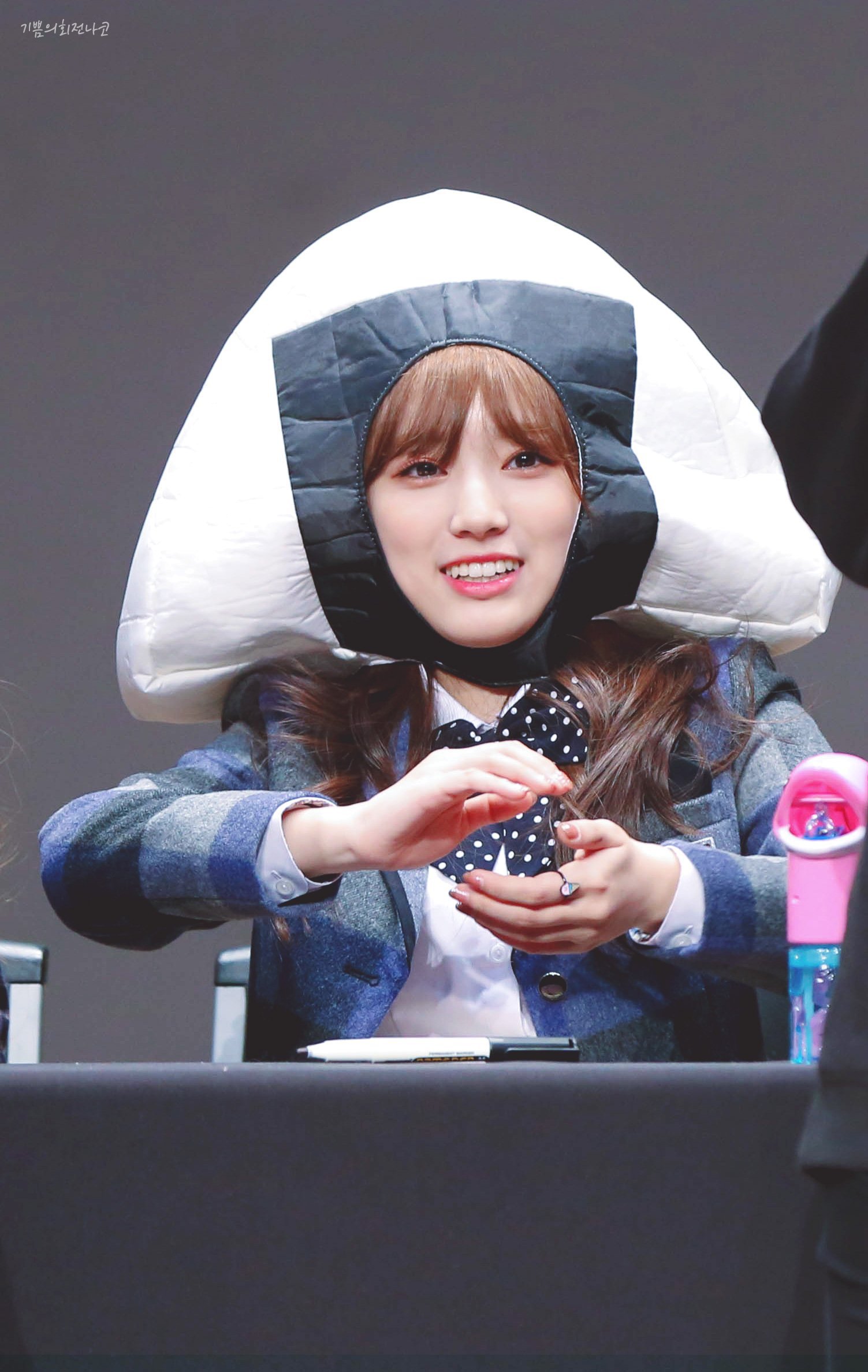 동글동글한게 짱귀탱인 아이즈원 나코.jpg | 인스티즈